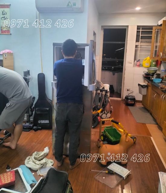 Sửa tủ lạnh Panasonci tại Ngọc Lâm
